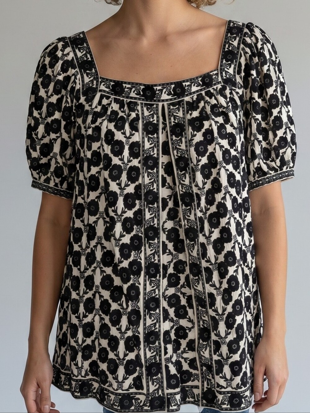 Max Studio Black and White Floral Square-Neck Blouse